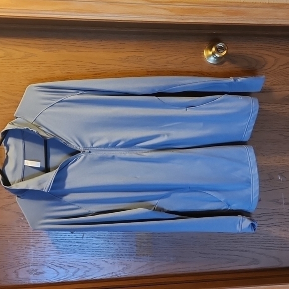 Gap Fit  light weight full‎ zip jacket Large